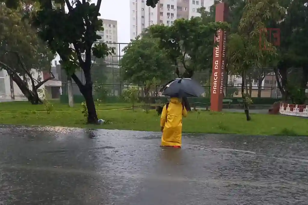 chuva em aracaju alagamentos