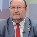 O direito dos autistas e João Daniel