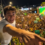 EDITORIAL: O BLOQUINHO DO 22 PÔS A POLÍTICA NA RUA. E ARACAJU ENTROU NO COMPASSO